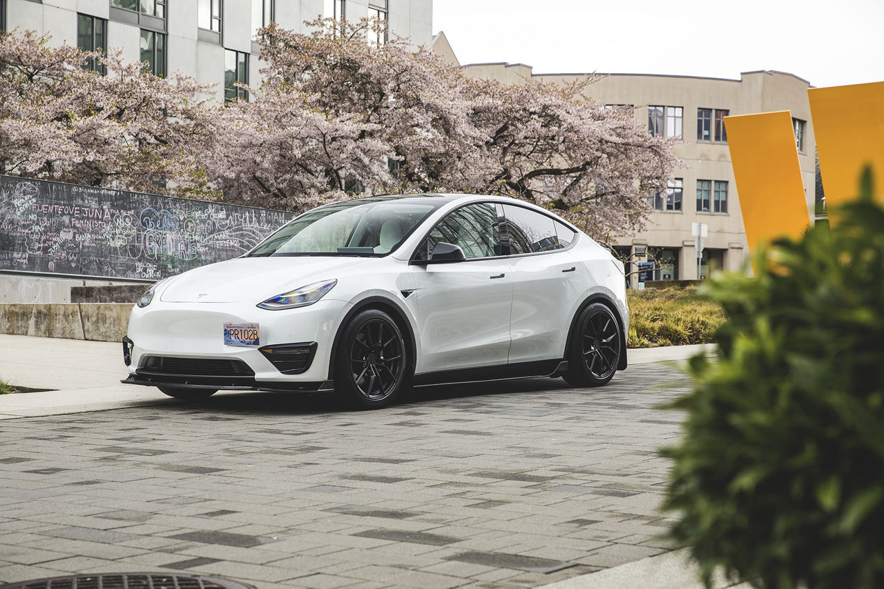 2019 tesla deals model y